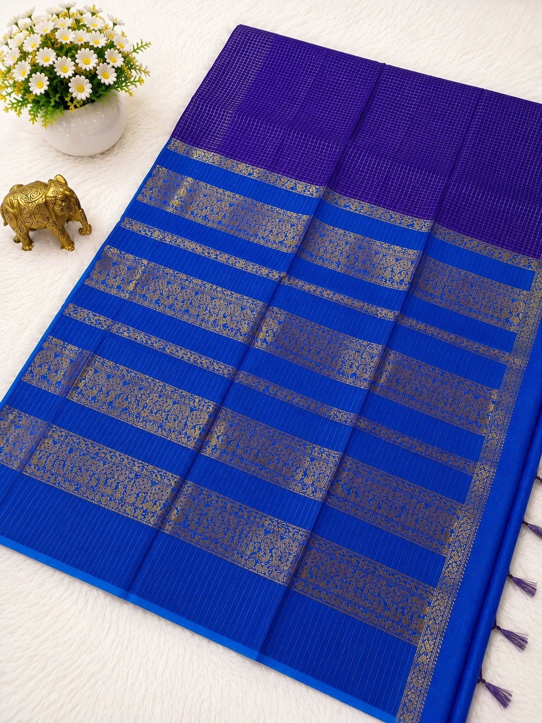 Premium Royal Blue Checked Kalyani Cotton Saree