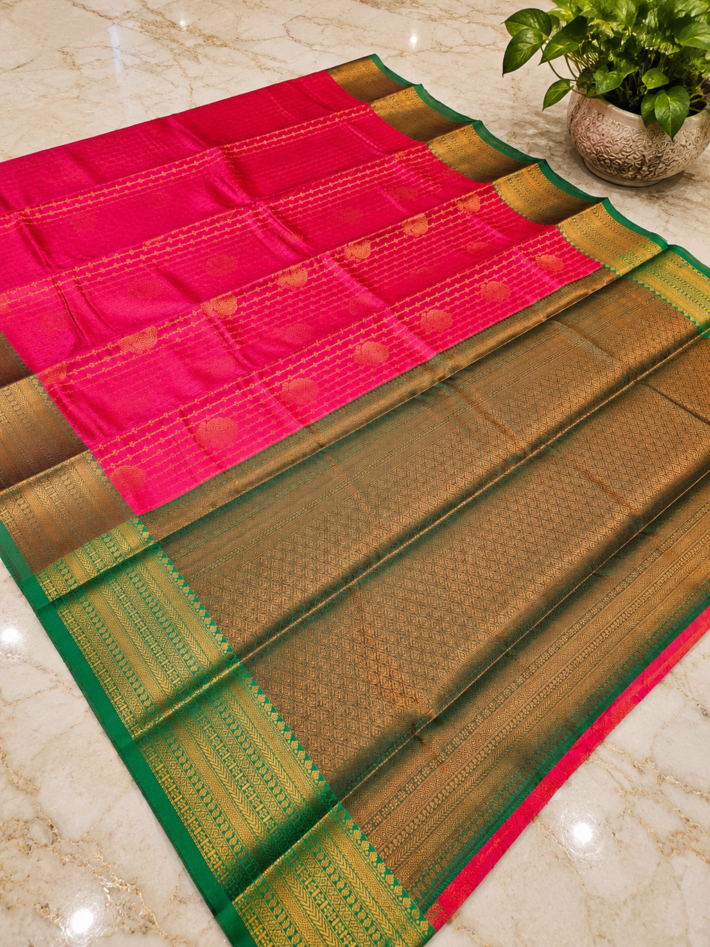 Premium Pink Vairaoosi Silk Saree