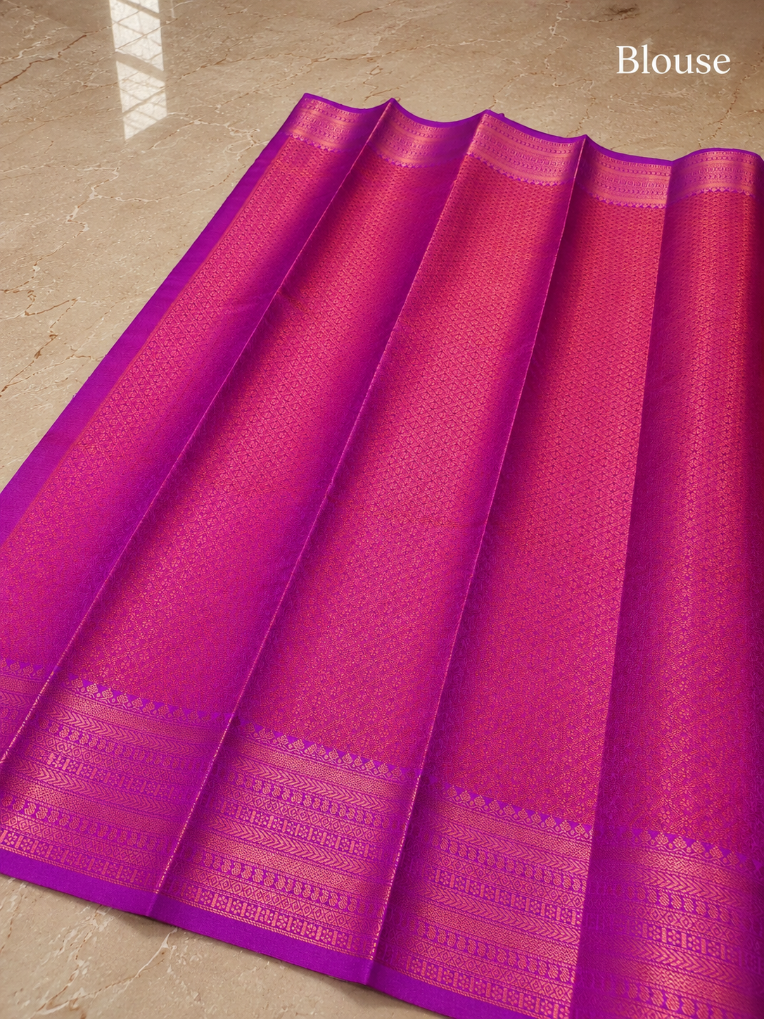 Premium Parrot Green Vairaoosi Silk Saree