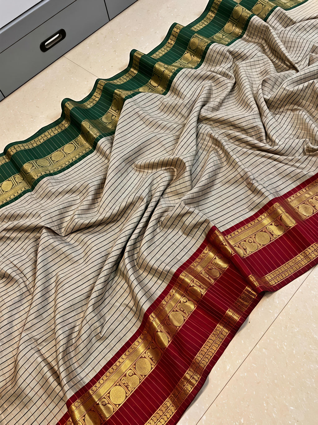 Premium Cream & Green Ganga Yumana Banarasi Katan Soft Silk Saree - GY054