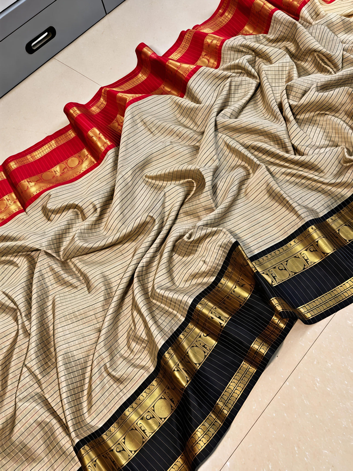 Premium Cream & Black Ganga Yumana Banarasi Katan Soft Silk Saree - GY054