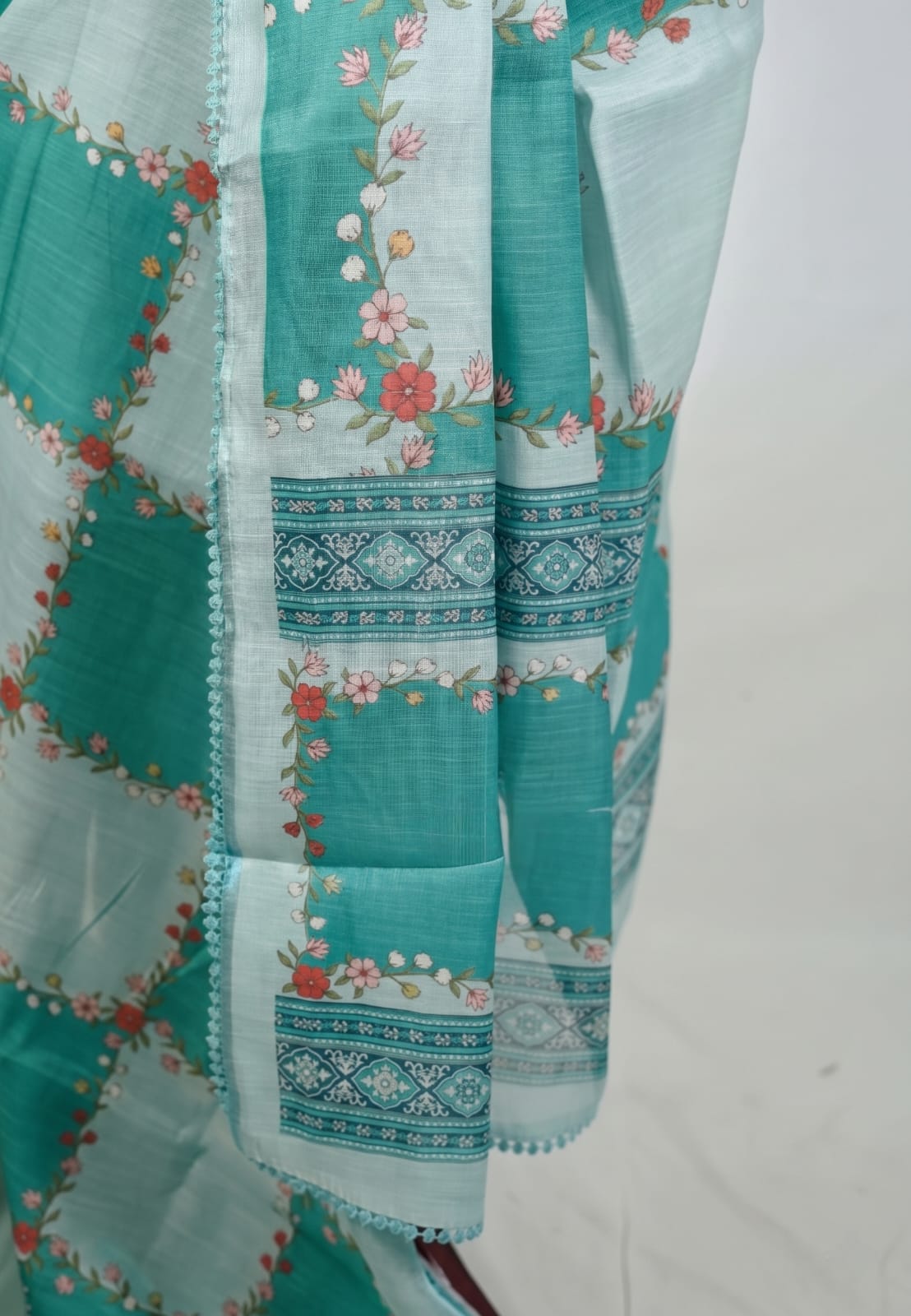 Sand Beige With Orangish Yellow - Anjali - Soft Tissue Linen Saree With Floral Print & Lace Border